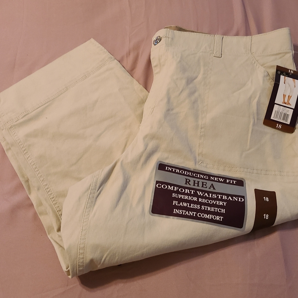 gloria vanderbilt capri